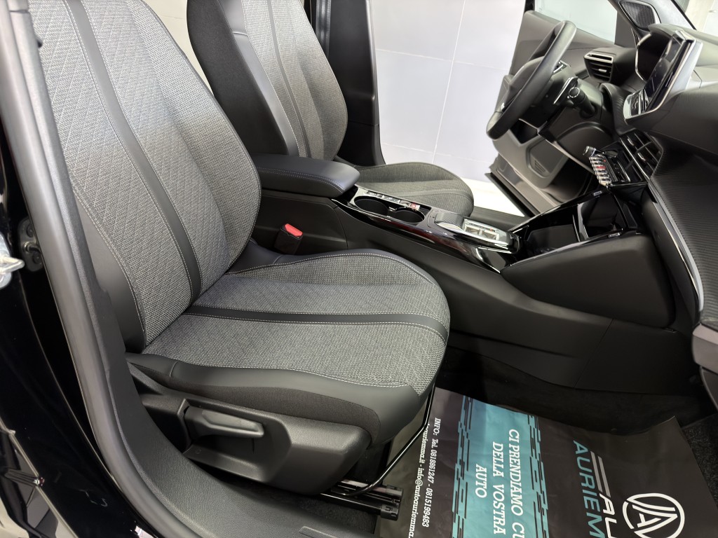 PEUGEOT 2008 1500 BLUEHDI 130 CV EAT8 ALLURE PACK